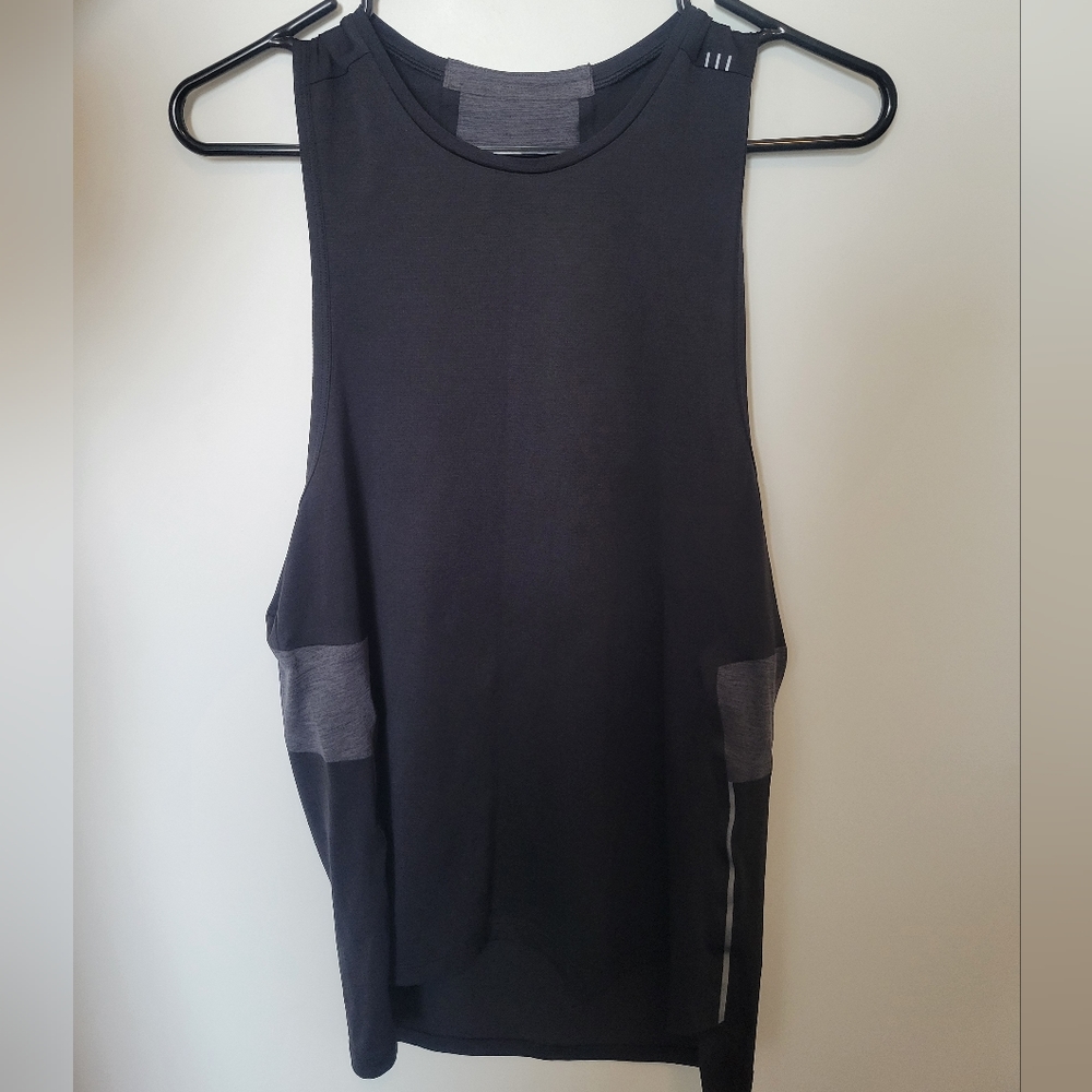 Lululemon Men's Tank Top Size S Black